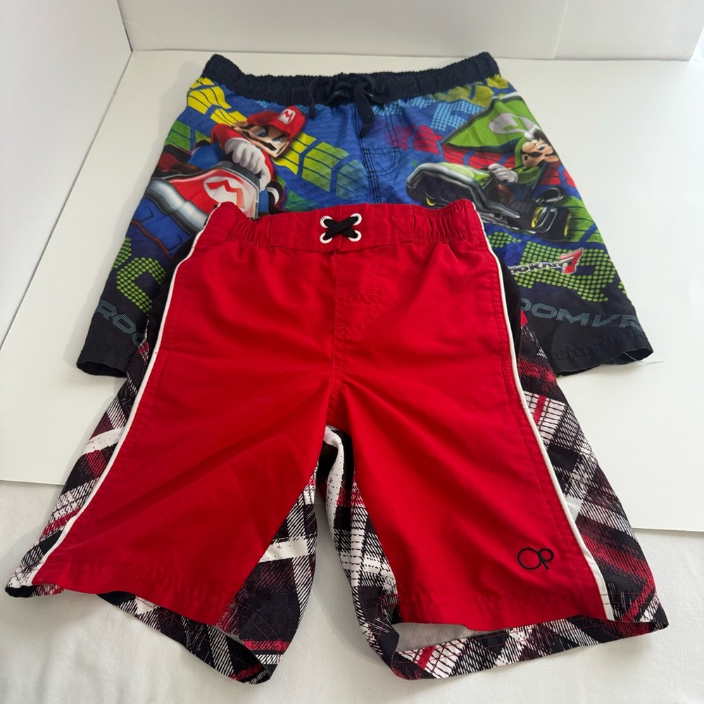 2 pc boys swim shorts size 6/7 *k2